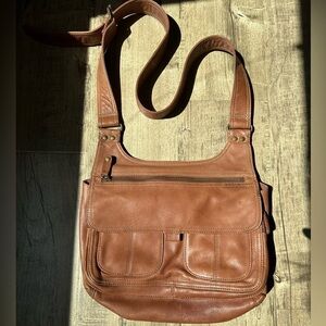 Elegant Brown Leather Crossbody Bag